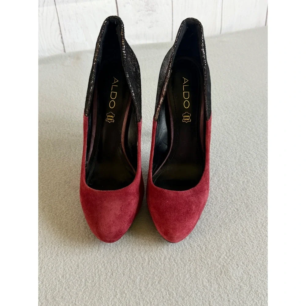 Aldo Burgundy Suede Metallic Snake Embossed Platform Pumps Stiletto Heels 38